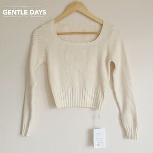 Cream Knit Top Long Sleeved Ribbed Sweater Soft Cropped Basic Staple, US XS-S